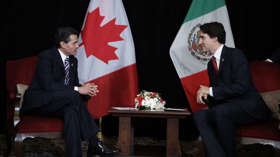 Le premier ministre Justin Trudeau rencontre le Président du Mexique, Enrique Peña Nieto, en marge du Sommet du G20 en Turquie, le 15 novembre 2015