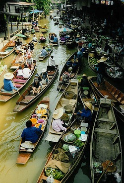 Floating Market, Damnoen Saduak - Thailand, 1997, crédit: Samoano