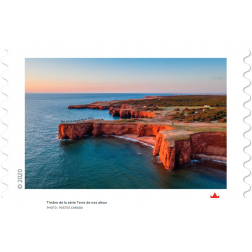 RADIO-CANADA: Les falaises des Îles-de-la-Madeleine sur un timbre de Postes Canada