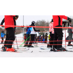 Une saison de ski alpin « correcte » au Québec