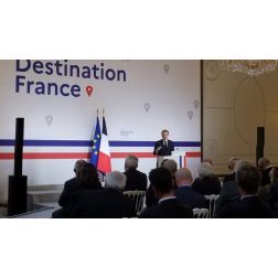 LA FRANCE - Emmanuel Macron : « L’heure de la relance du tourisme a sonné »