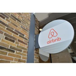 Taxe de séjour: collecte massive en vue pour Airbnb