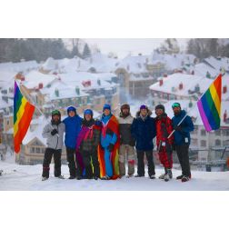 «ELEVATION» - Les semaines de ski gai de retour à Tremblant